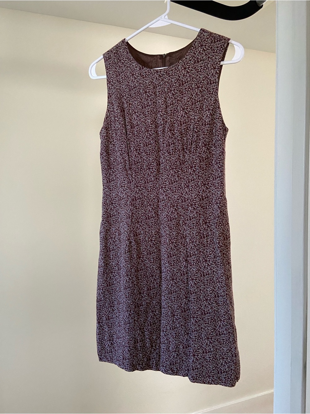 Sleeveless Brown Floral Shift Dress - Elegant Women's Dress